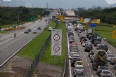 Tráfego deverá ser mais intenso nesta sexta-feira. Danilo Verpa/Folhapress